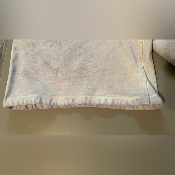 Anthropologie Lee Acid-Wash Lavender Denim Short Overalls XL - Picture 13 of 13